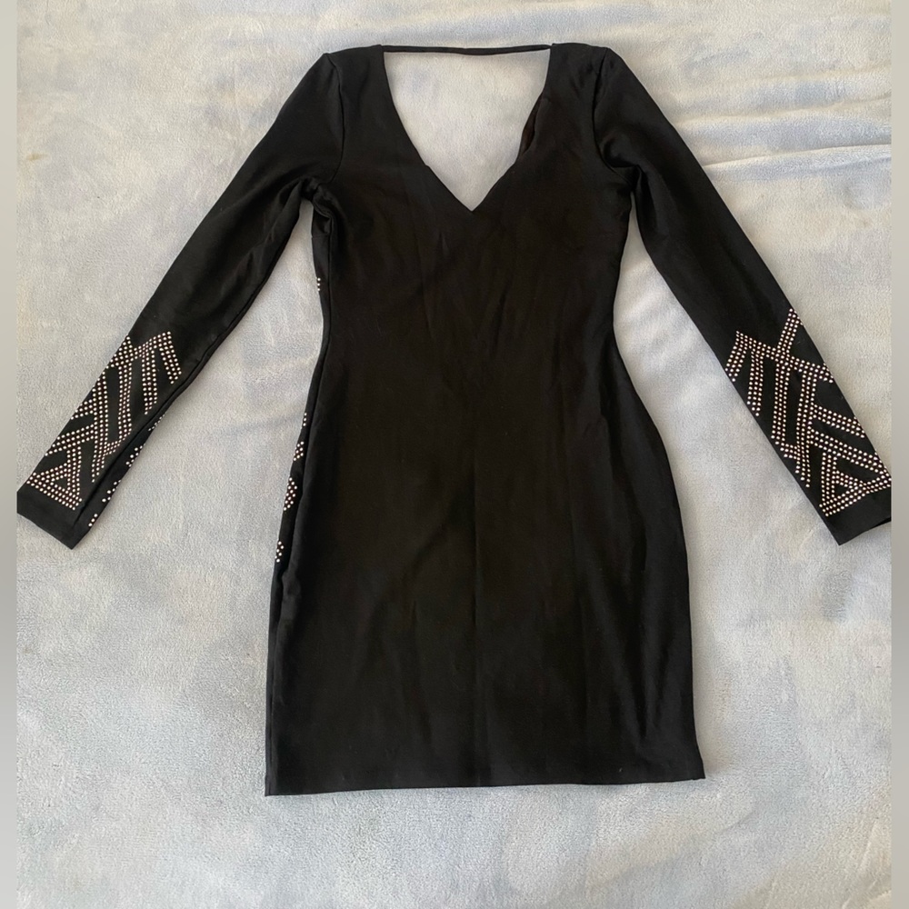 Dress - Picture 4 of 4